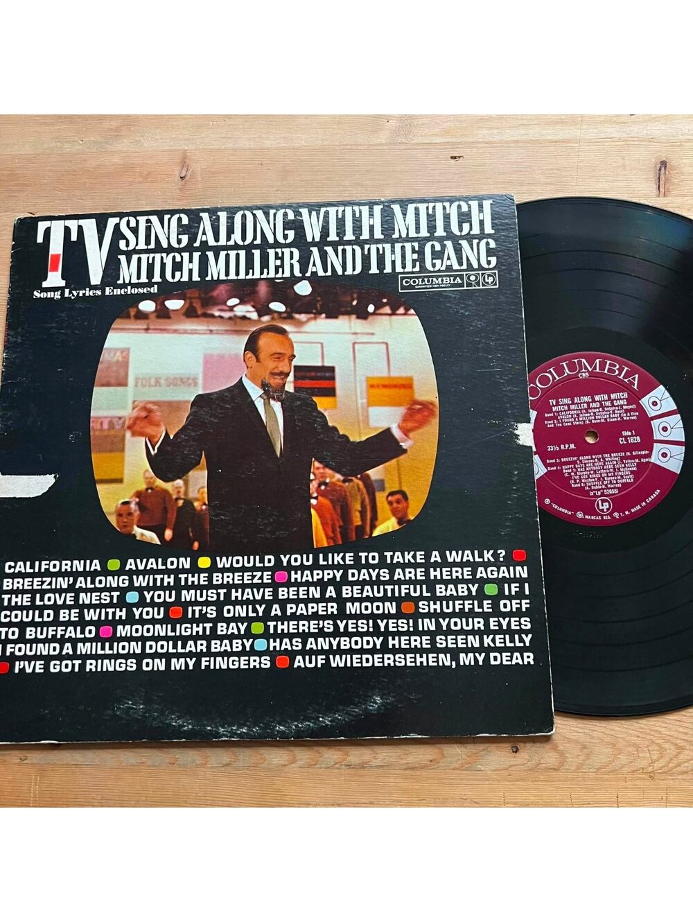 Mitch Miller and the Gang - TV sing along with Mitch 33rpm VG+ VR22